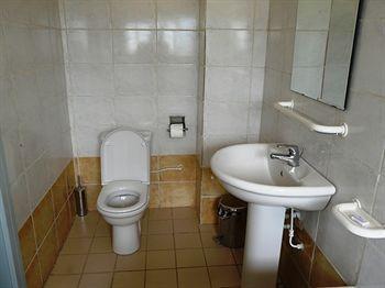 Azam Hotel Bamenda المظهر الخارجي الصورة