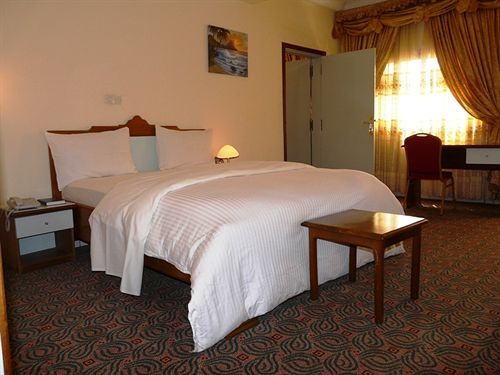 Azam Hotel Bamenda المظهر الخارجي الصورة