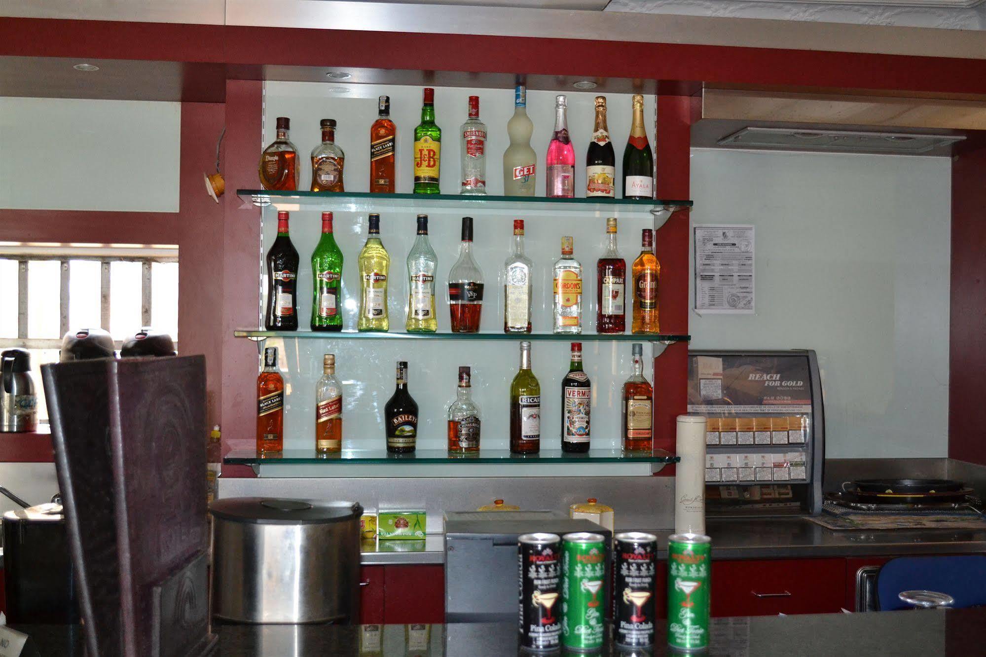 Azam Hotel Bamenda المظهر الخارجي الصورة